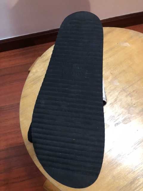 Sandalias Zebra Pull & Bear