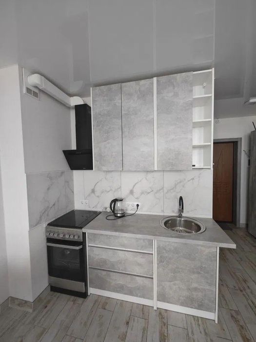 Продам 1 кім.квартиру ЖК Атлант вул. Симона Петлюри м.Бровари EM