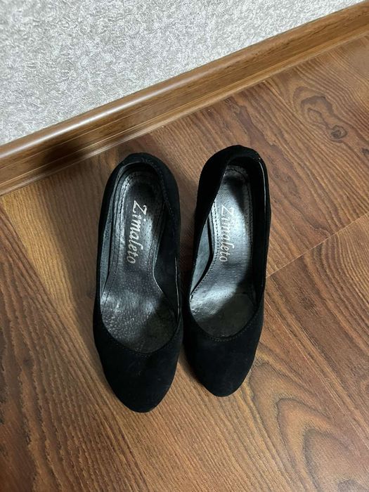 Туфлі натуральний замш