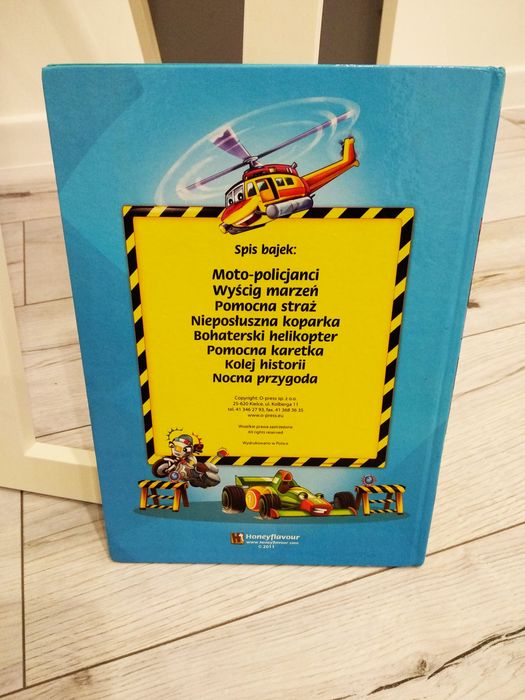 Książka A4 twarda oprawa Autka i przyjaciele/Honeyflavour