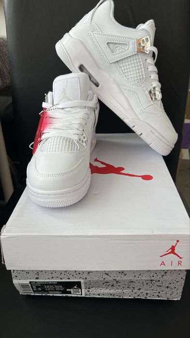 Jordan 4 retro