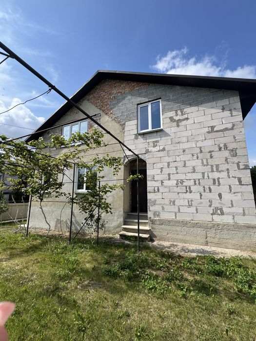 Продаж будинку  біля м.Тернопіль