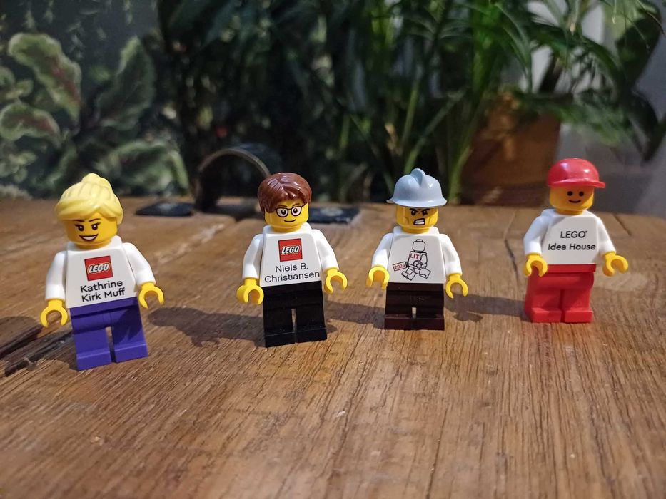 LEGO Minifigurka: Niels Christiansen Piastów •