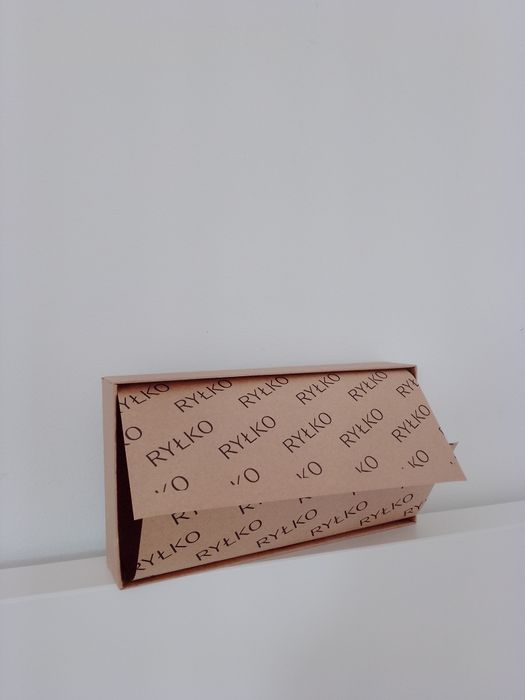 Pudełko prezentowe Ryłko kartonowe na portfel