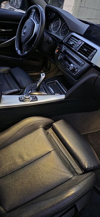 BMW 318D Auto Sport Line Negociável