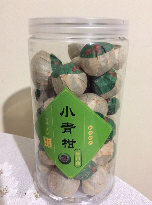 Чай пуер в мандарине