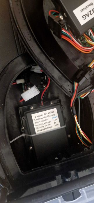 Łódka Zanętowa JABO-2AG 2 Duże aku 300m