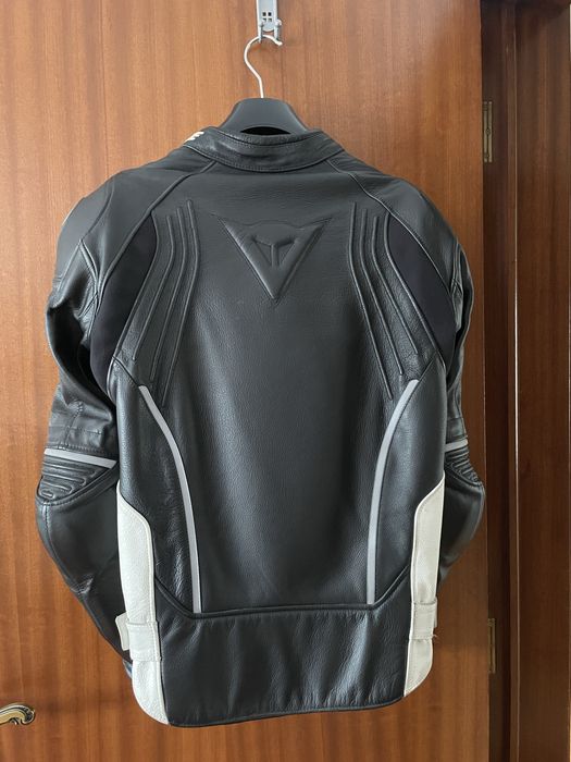 Casaco  dainese.