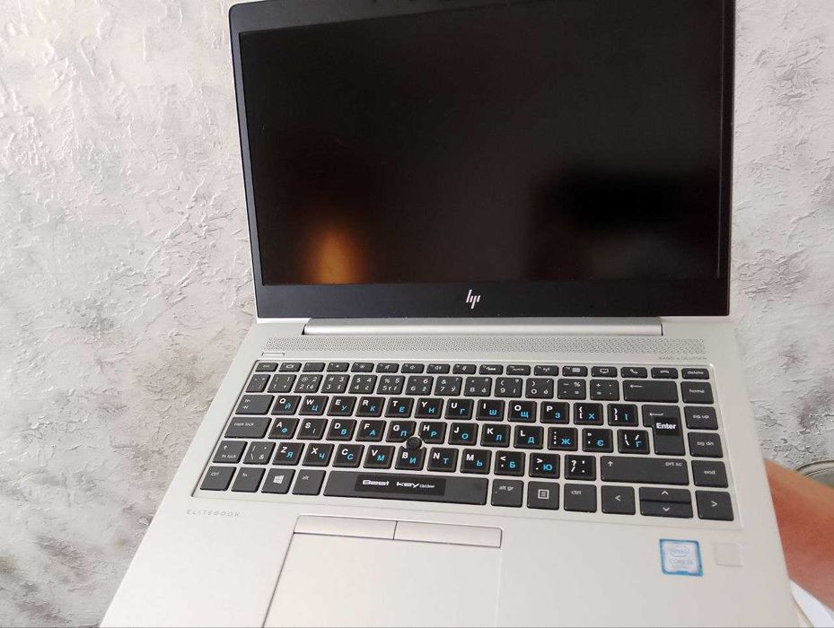 HP EliteBook 840 G6
