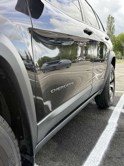 Jeep Cherokee trailhawk 2015