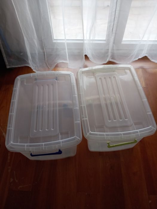 Caixas de arrumação com rodas