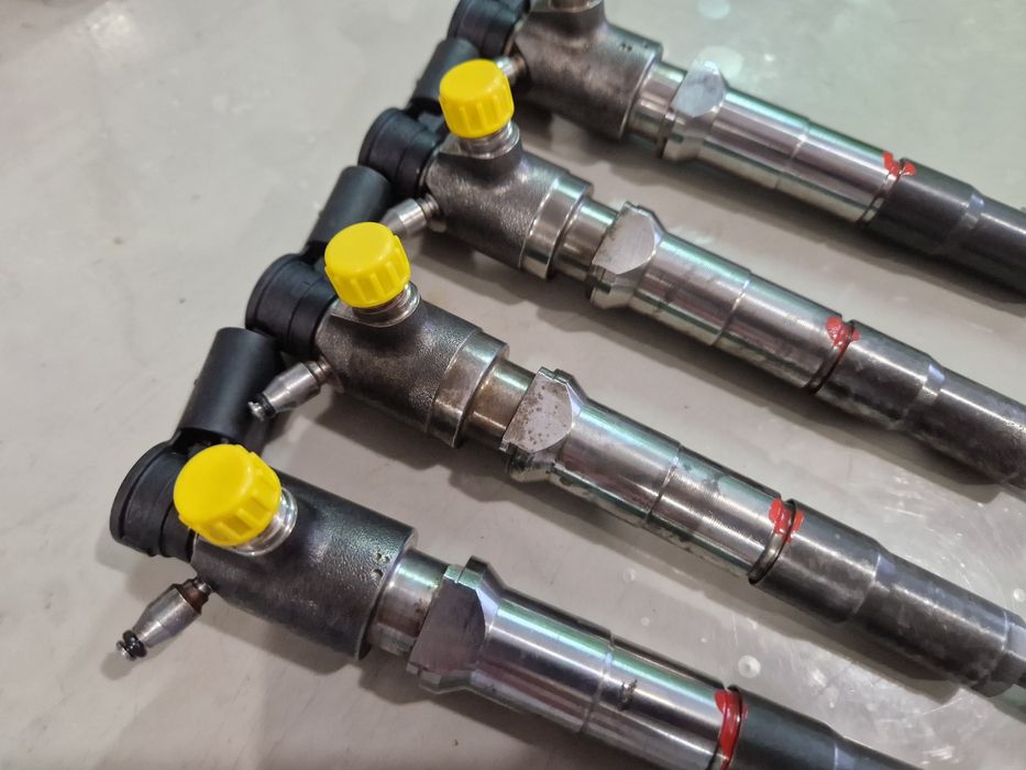 Форсунка JB3Q-9K546-AA