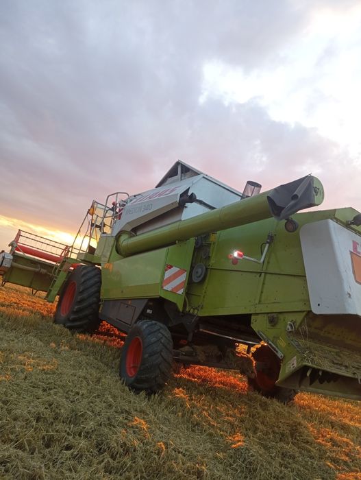 Claas Medion 340 6m