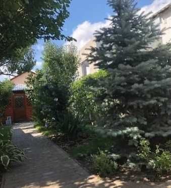 Півбудинку на Таращанському масиві