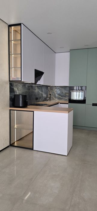 1-комнатная новый ремонт Таировские сады, низкий этаж, панорама