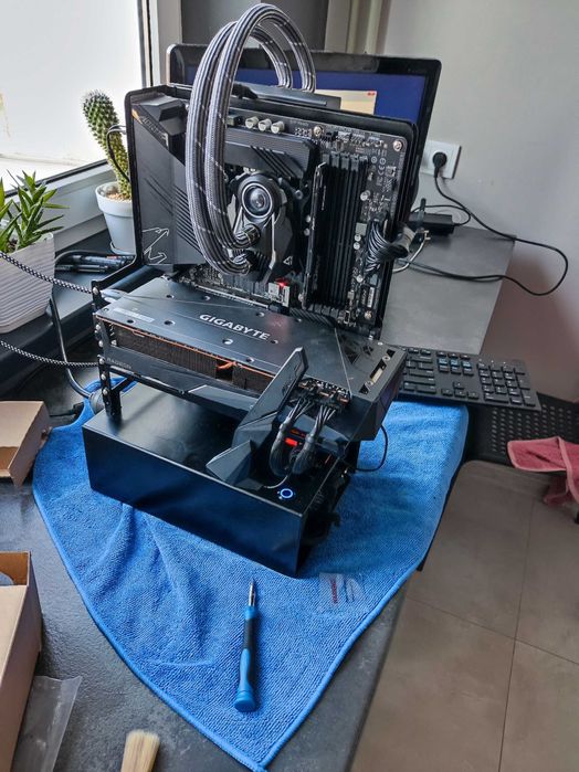 Obudowa Komputerowa DIY