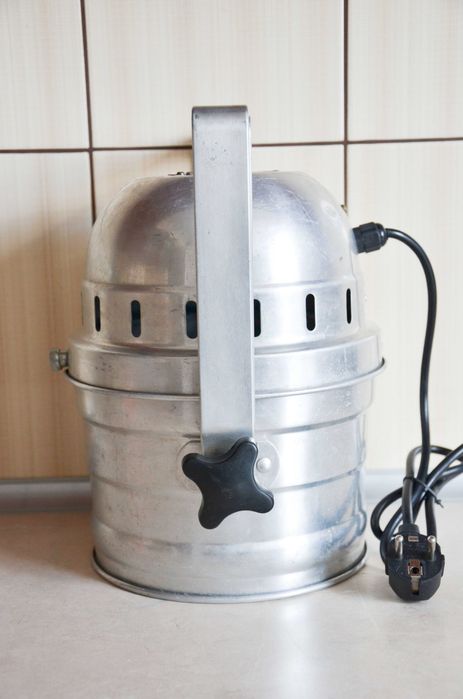 Светодиодный прожектор HALO LED PAR64 12Q4