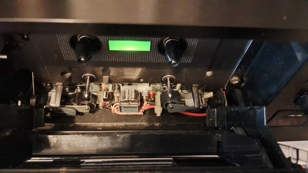 Kenwood KX-1100 HX касетна дека 3-Head, Direct Drive, аморфна головка.