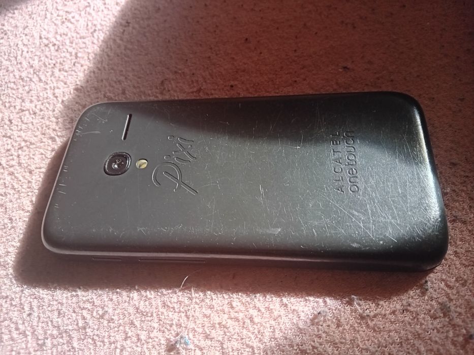 Telefon Pixi alcater one touch