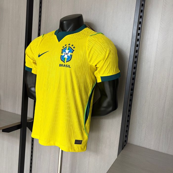 Camisa Seleção Brasileira - Copa do Mundo 2026 (Nova/Selada)