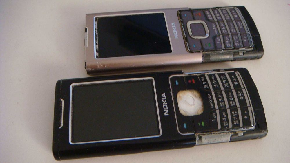 Кнопочные телефоны Nokia 6500 Classic - 2 шт.