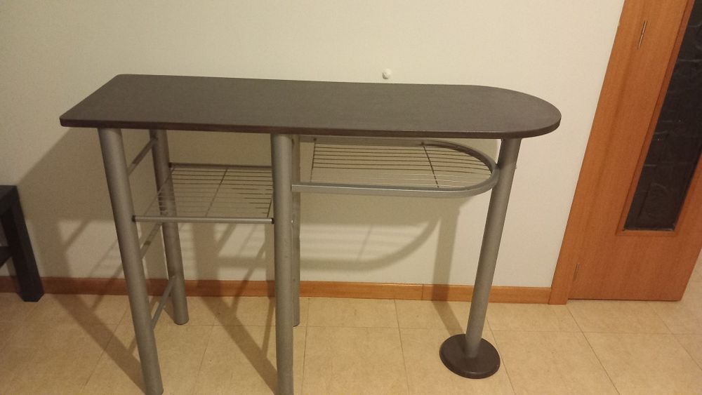 Mesa de cozinha ou jardim