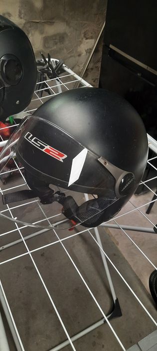 Sprzedam kaski  motocyklowe