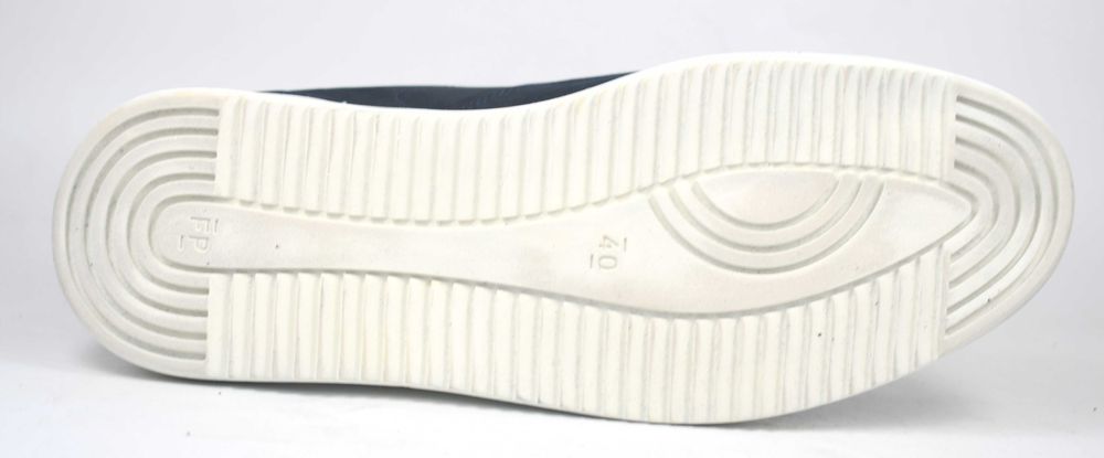 Jak nowe Filling Pieces Mondo 2.0 Ripple roz. 40