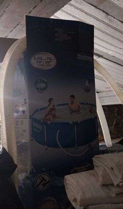 Piscina Bestway usada 1 semana