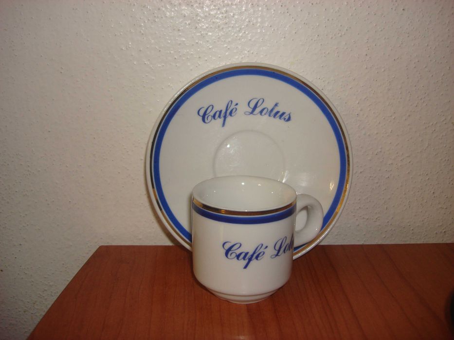 chávenas varias café