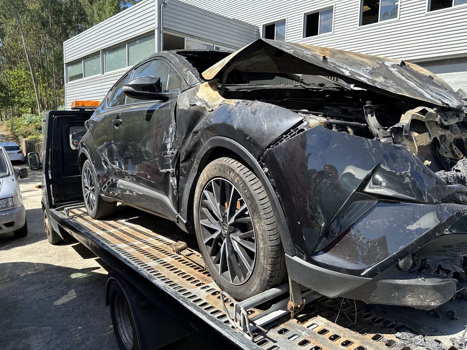 Toyota CHR para peças