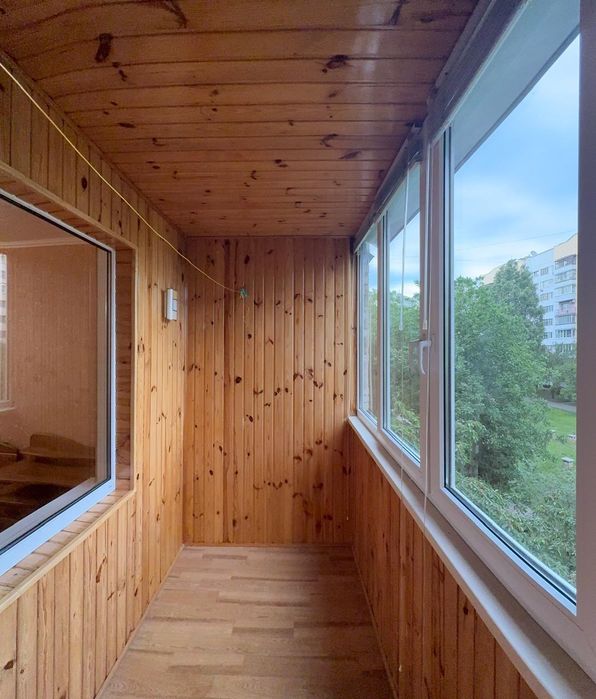 Продам 3-х квартиру 4/9 Алексеевка,  ул. Ахсарова