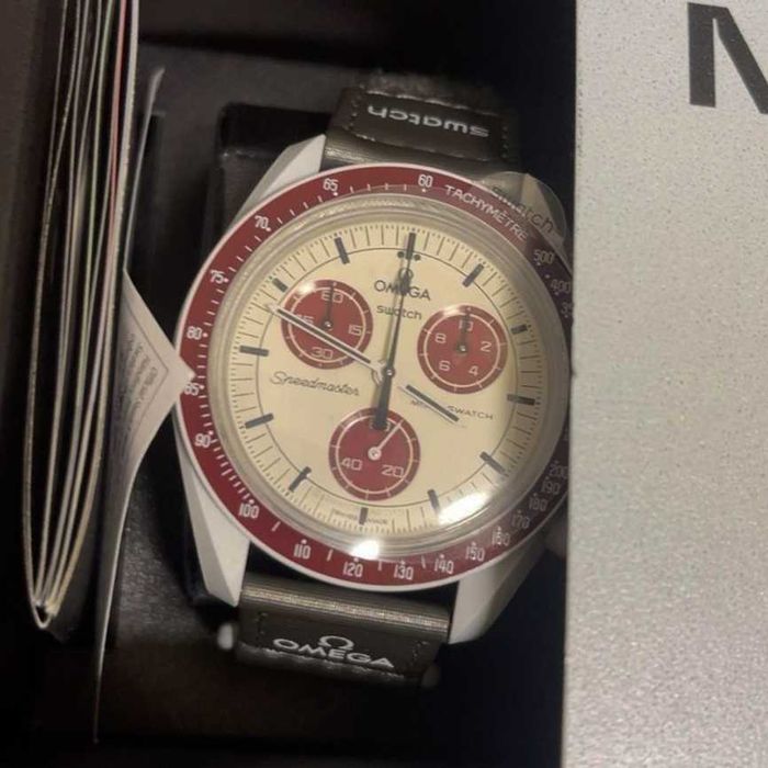 Nowy model Pluton - tajemniczy jak odległa planeta!