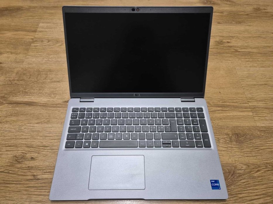 Dell Precision 3560 i7 1165G7 16 GB DDR4 1 TB SSD T500 2GB GDDR6 15,6"