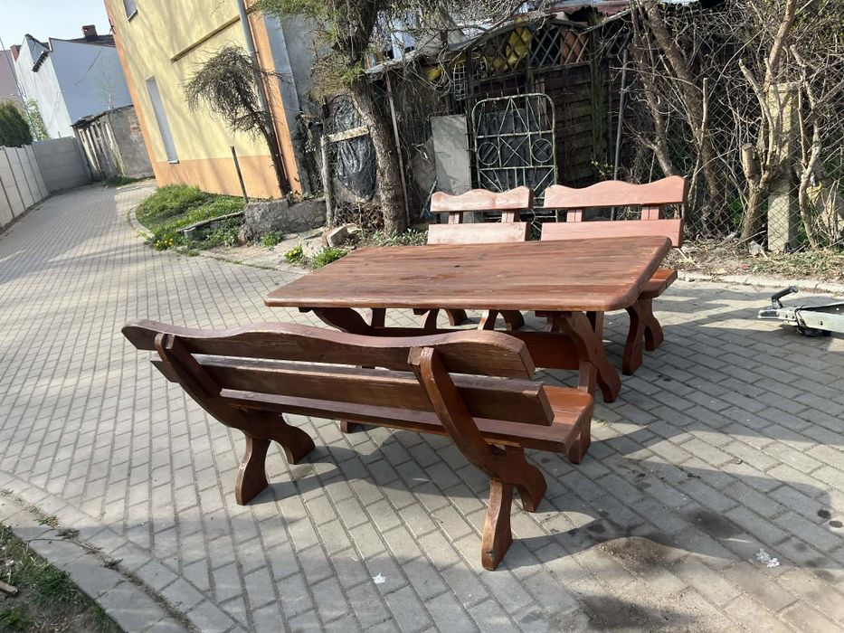 Zestawy ławek i stołu