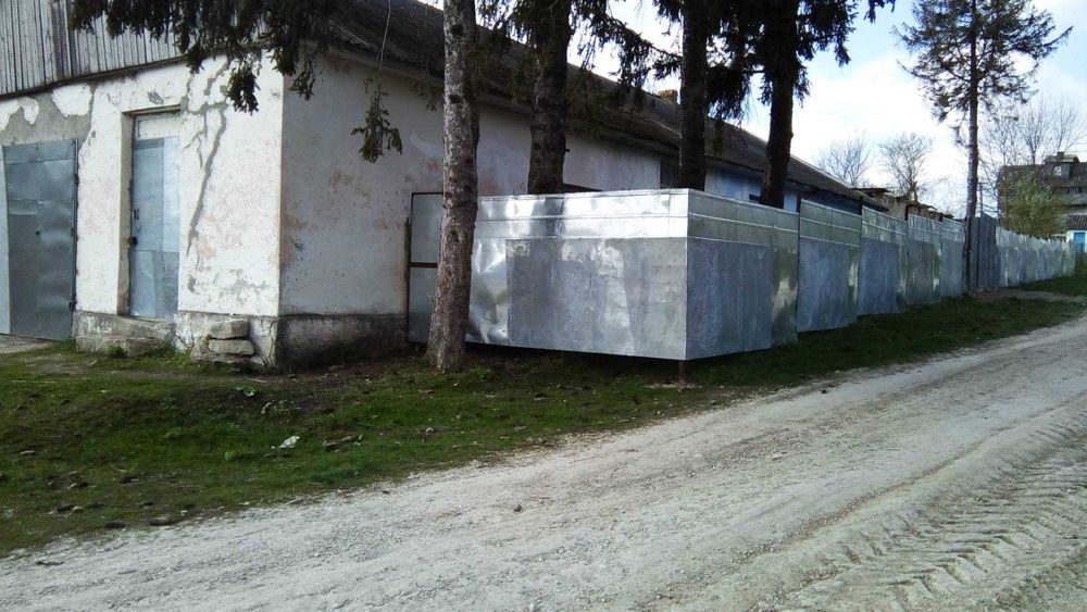 Продам землю ОСГ ПАЙ 12 га плюс будинок і склад. Капельне  зрошення.