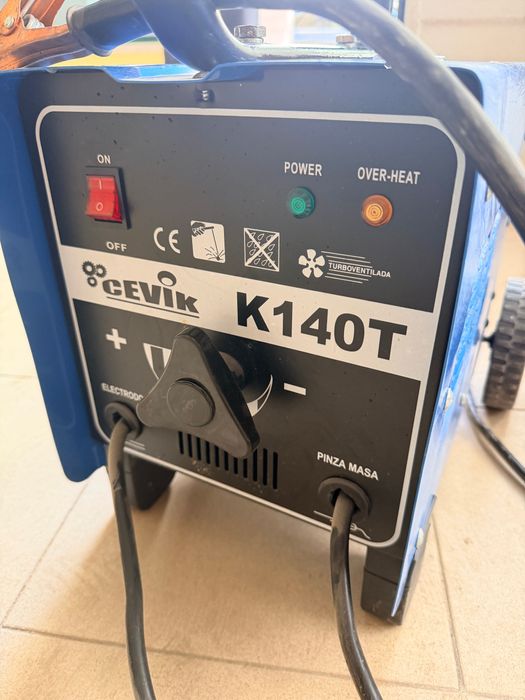 Vendo máquina de soldar