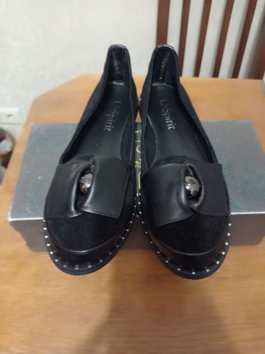 Туфлі нові шкіряні жіночі