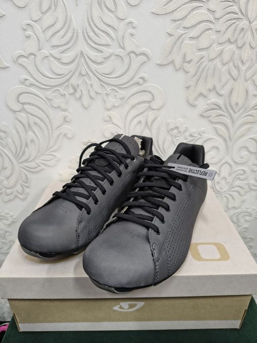 Buty rowerowe Giro republic lx r 42 reflective gravel SPD