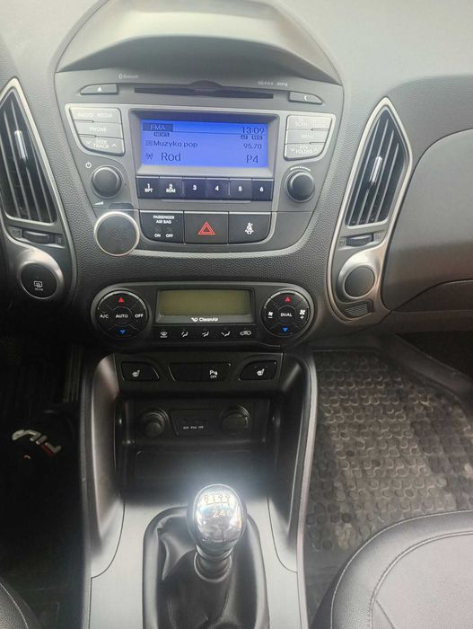 Samochód osobowy HYUNDAI IX35