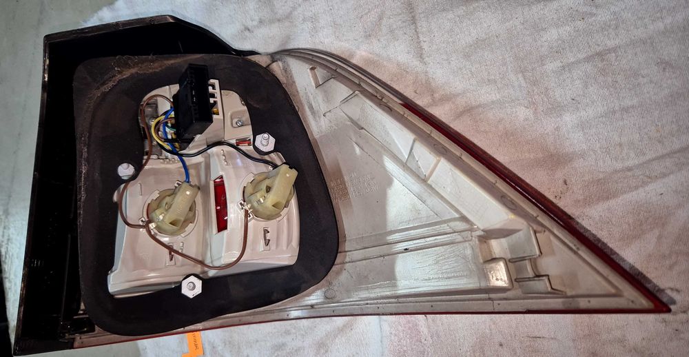 Farolim esquerdo bmw E61 lci