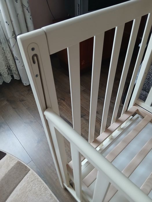 Ліжко дитяче "Верес ЛД 13" cлонова кістка  з матрасом Верес