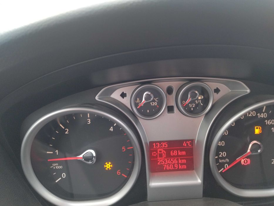 Продам Ford Focus 2010