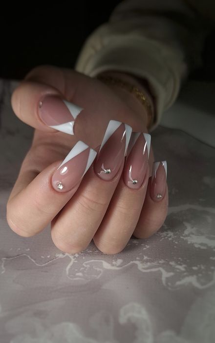 Манікюр, укріплення, нарощення,  педікюр