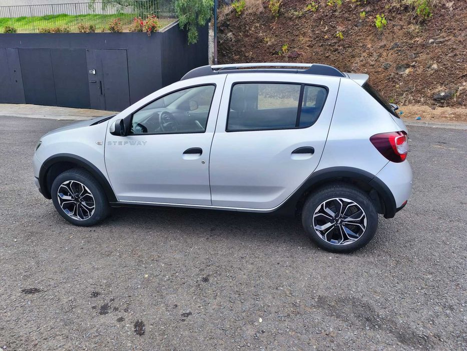 Dacia Sandero — fotografia 5