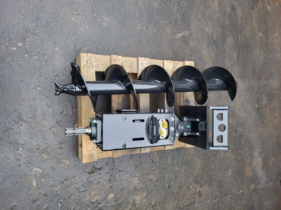 Wiertnica glebowa z silnikiem hydraulicznym 21KW