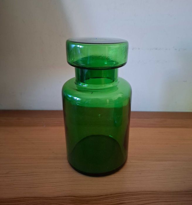Pote / Caixa de Vidro Verde e Caixa / Bomboneira de Vidro Opalino
