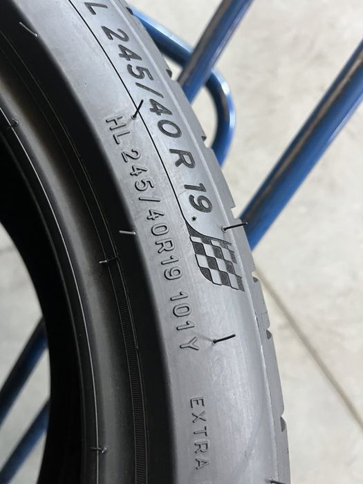 245/40/19 R19 Michelin Pilot Sport 4 4шт