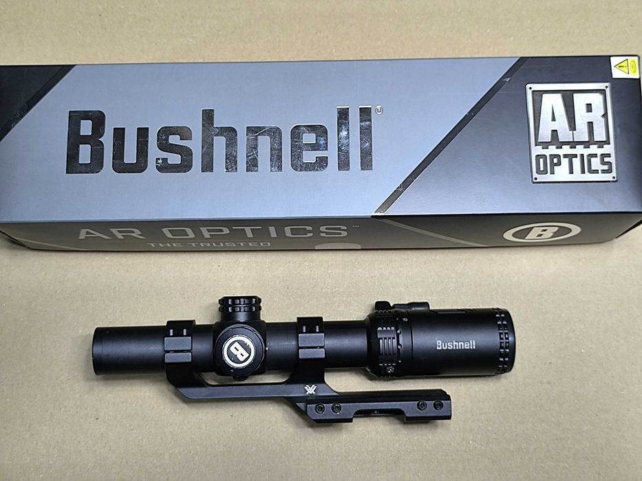 Luneta celownicza Bushnell 1-8x24 AR Optics
