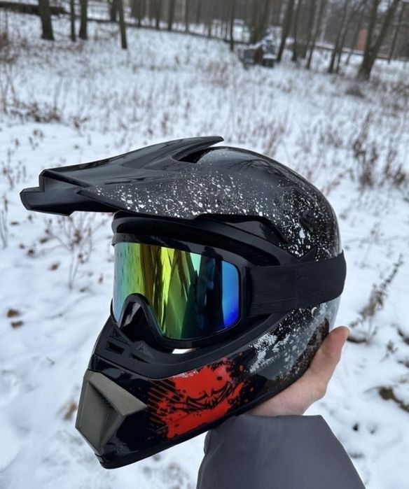 Кроссовый шлем Новый!